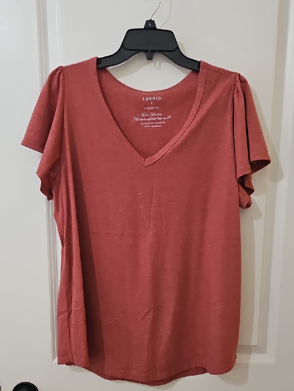 Torrid V-Neck Short Sleeve Tee in Rusty Rose